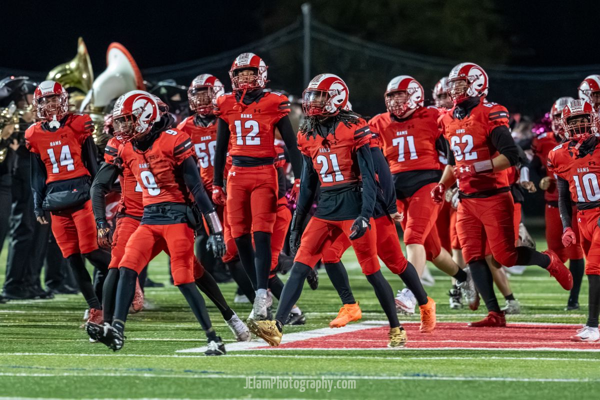 Varsity Football Playoffs – Aberdeen at Edgewood
